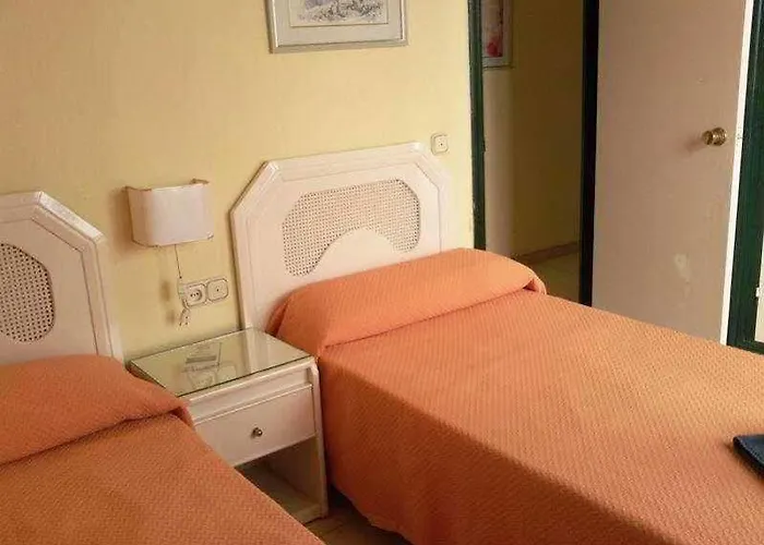 아파르타멘토스 메디테라네오 *